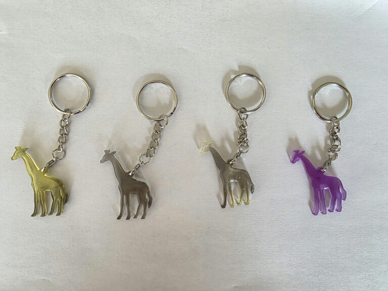 Porte-clé animal en résine — Girafe