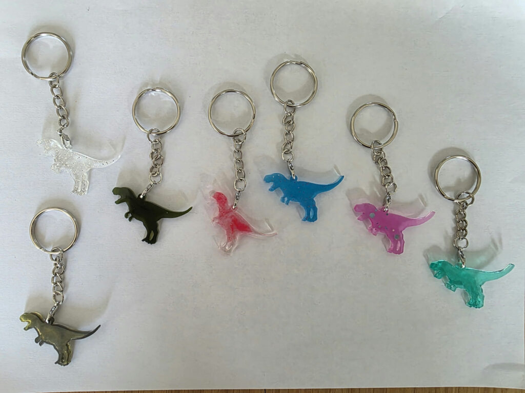 Porte-clé animal en résine — Dinosaure — Vert olive
